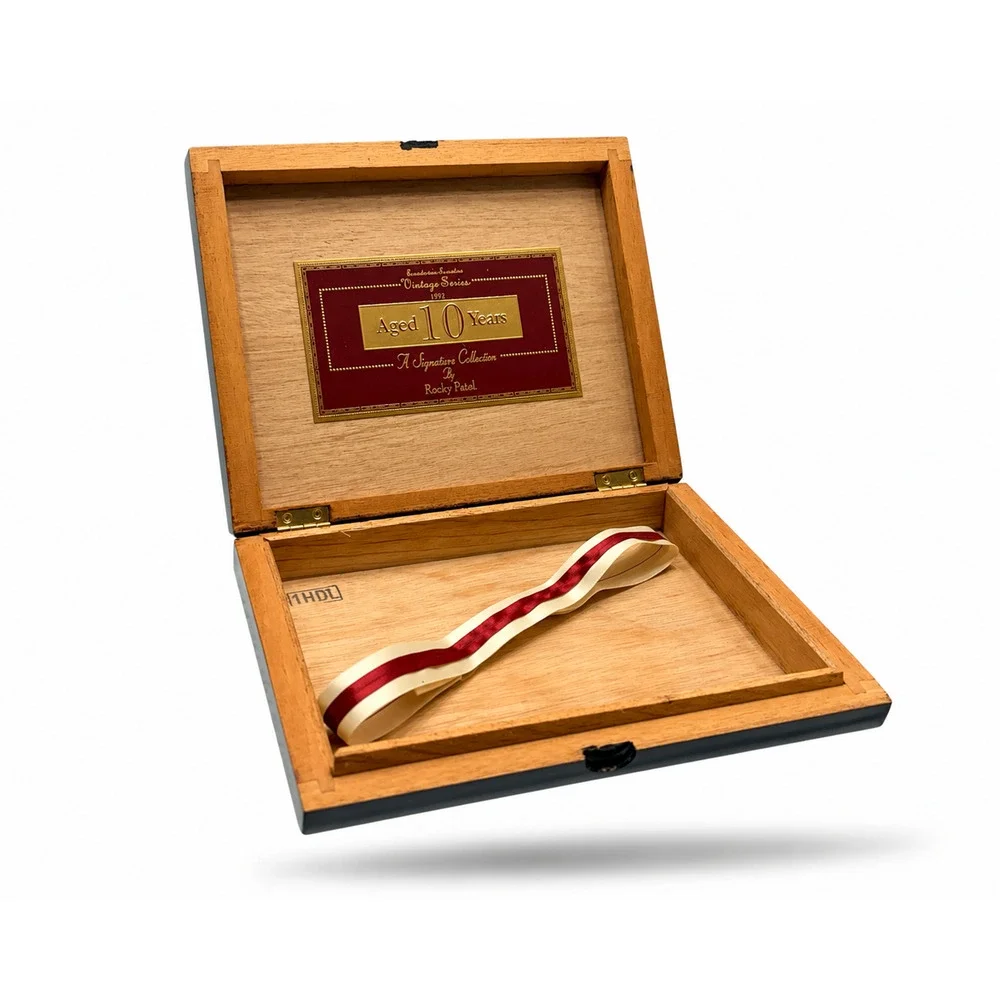 Rocky Patel Vintage 1992 Aged 10 Years Empty Wooden Cigar Box Black Lacquer